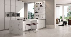 Marca Corona Tracks Falburkolat 