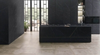 porcelanosa-liem-black-Xlight-1.jpg